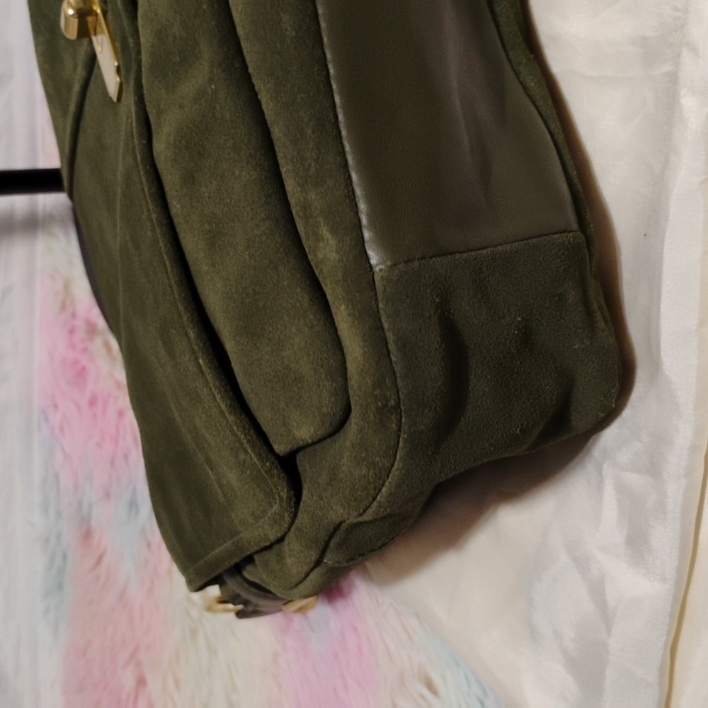FIRM PRICE! RARE! Coach Olive Green Suede Collection Shoulder Bag/Dust Bag - Picture 8 of 16